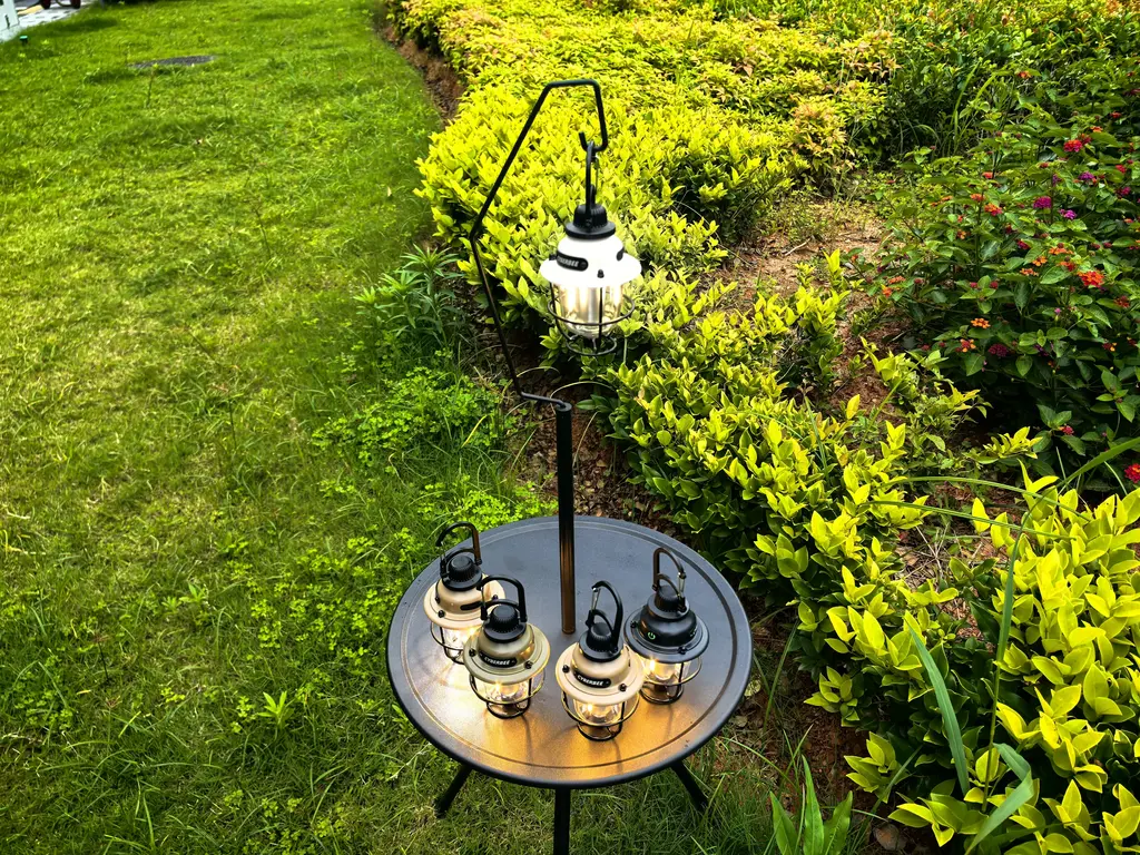 Small Camping Lantern - Q-005